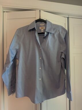 Talbots Light Blue Women's Dress Shirt - Spread Collar